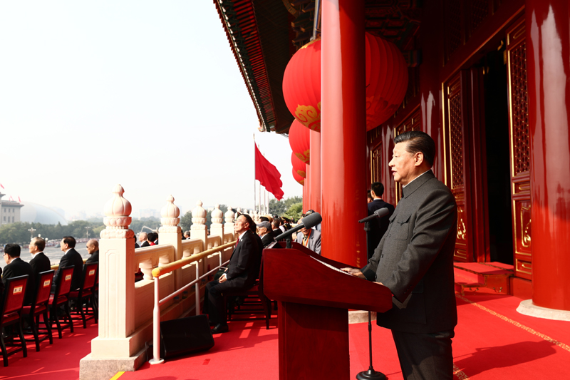 10月1日上午，慶祝中華人民共和國成立70周年大會在北京天安門廣場隆重舉行。中共中央總書記、國家主席、中央軍委主席習近平發(fā)表重要講話。